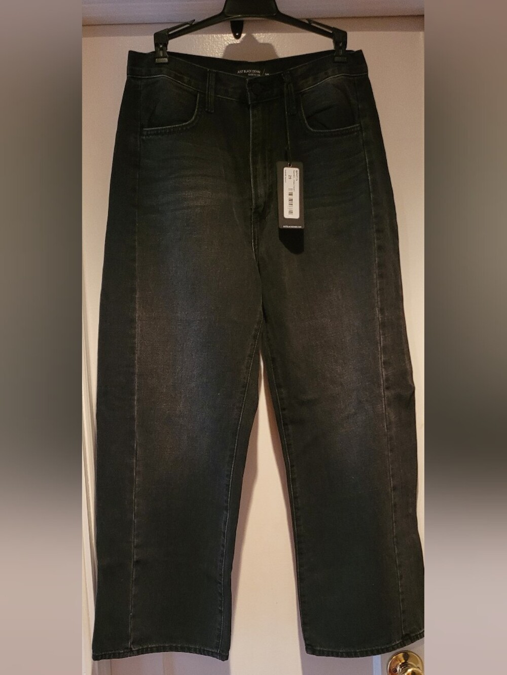 NWT Just Black Women's Black Cropped Wide-Leg Boot Cut Jeans